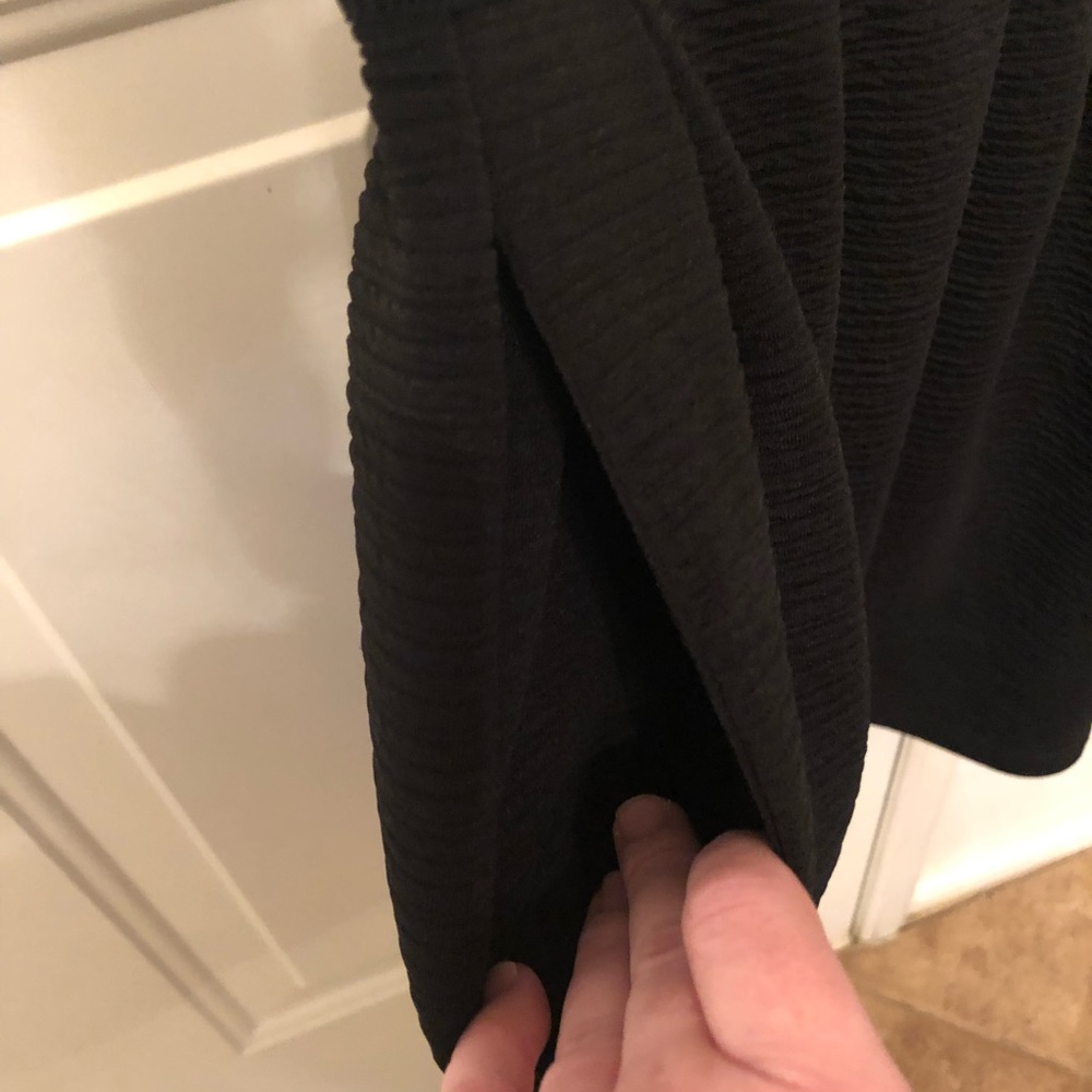 LC Lauren Conrad skirt - Picture 3 of 3